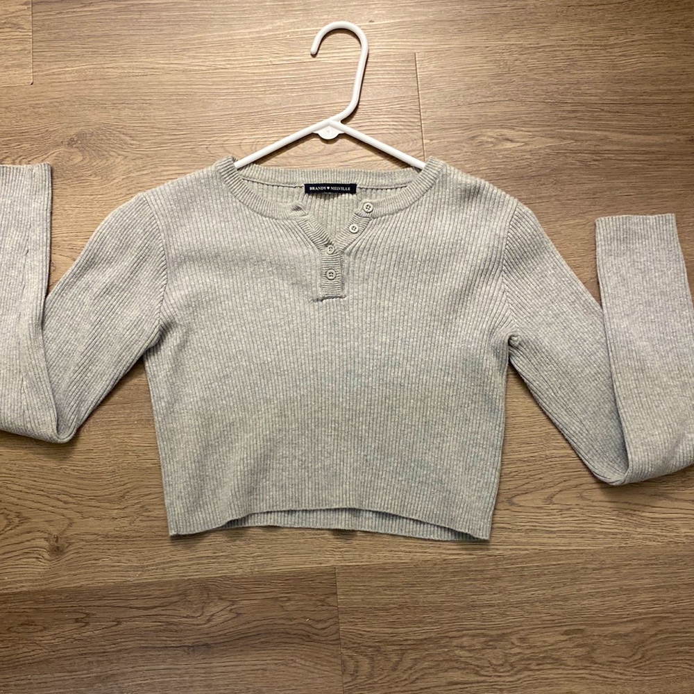 Brandy Melville Grey Long Sleeve Cropped Top